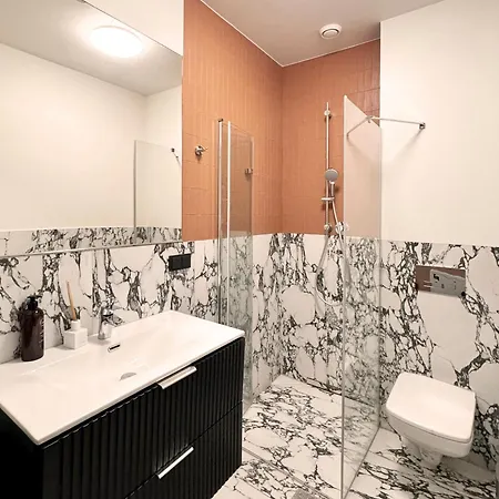 Elegant In The Center Βρότσλαβ